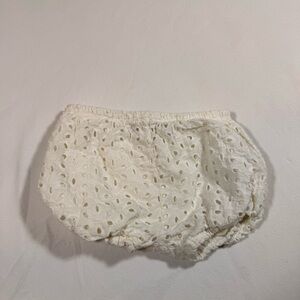 7 For All Man Kind Eyelet Bloomers Diaper Cover Cream/Ivory 7FAMK Pull On Shorts